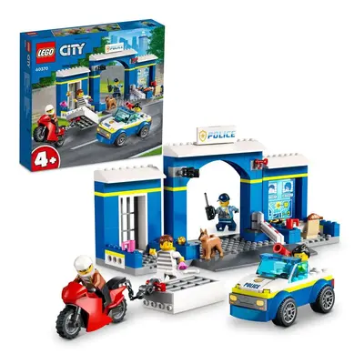 Lego City Urmarire la sectia de politie 60370