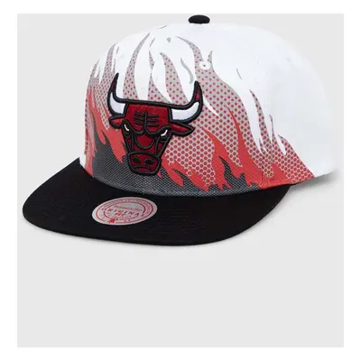 Mitchell&Ness șapcă de baseball din bumbac CHICAGO BULLS culoarea alb, modelator