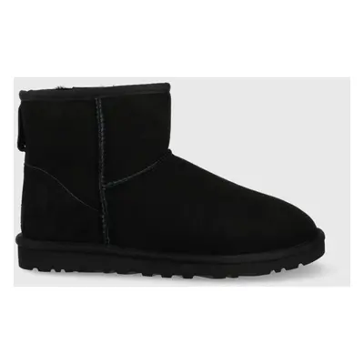 UGG cizme de zăpadă din piele întoarsă Classic Mini barbati, culoarea negru 1002072-BLK