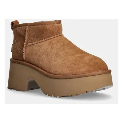 UGG cizme de zăpadă din piele întoarsă Classic Ultra Mini New Heights femei, culoarea maro, 1158