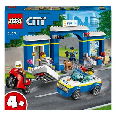 LEGO® City - Urmarire la sectia de politie 60370, piese