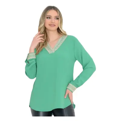 Bluza eleganta cu dantela la decolteu, en-gross