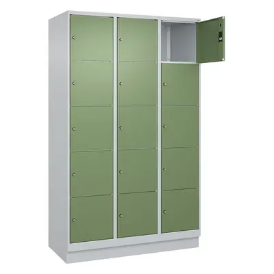 C+P Dulap cu 5 compartimente cu încuietoare Classic PLUS, 3 module, gri deschis / verde reseda, 