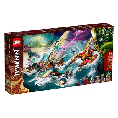 LEGO Ninjago - Lupta pe mare cu catamaranul 71748